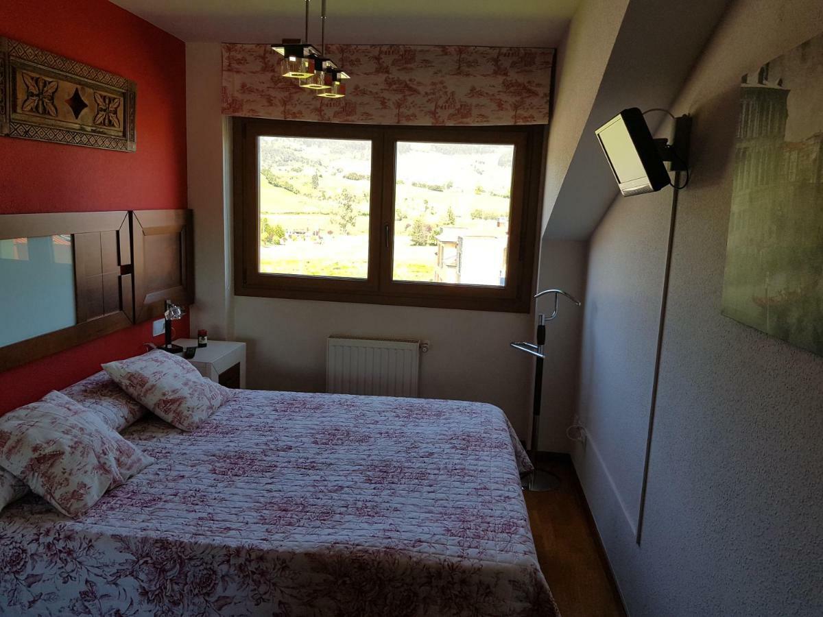 Apartamentos Ria De Villaviciosa Villaviciosa  Eksteriør billede